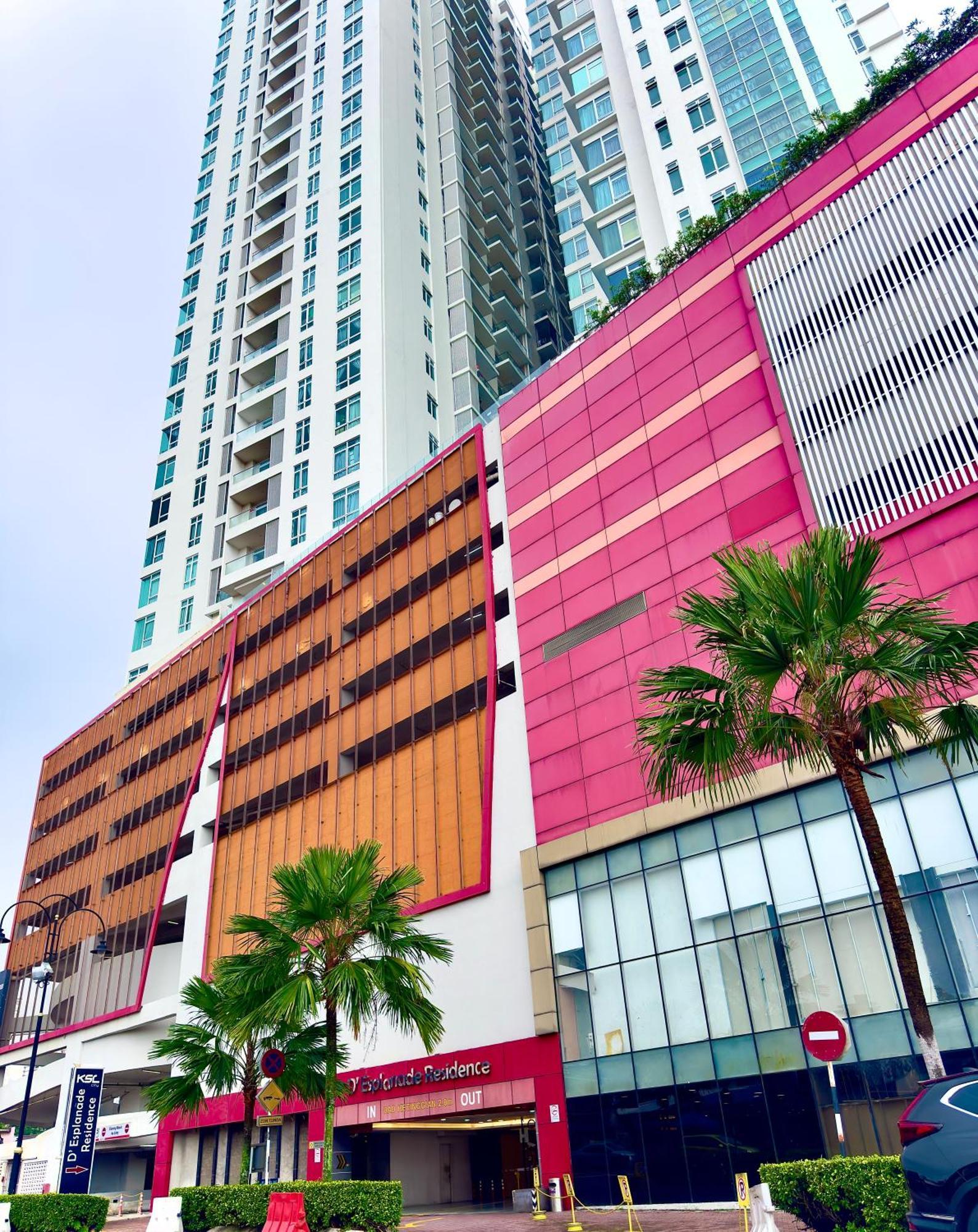 Jb Shopping Mall *