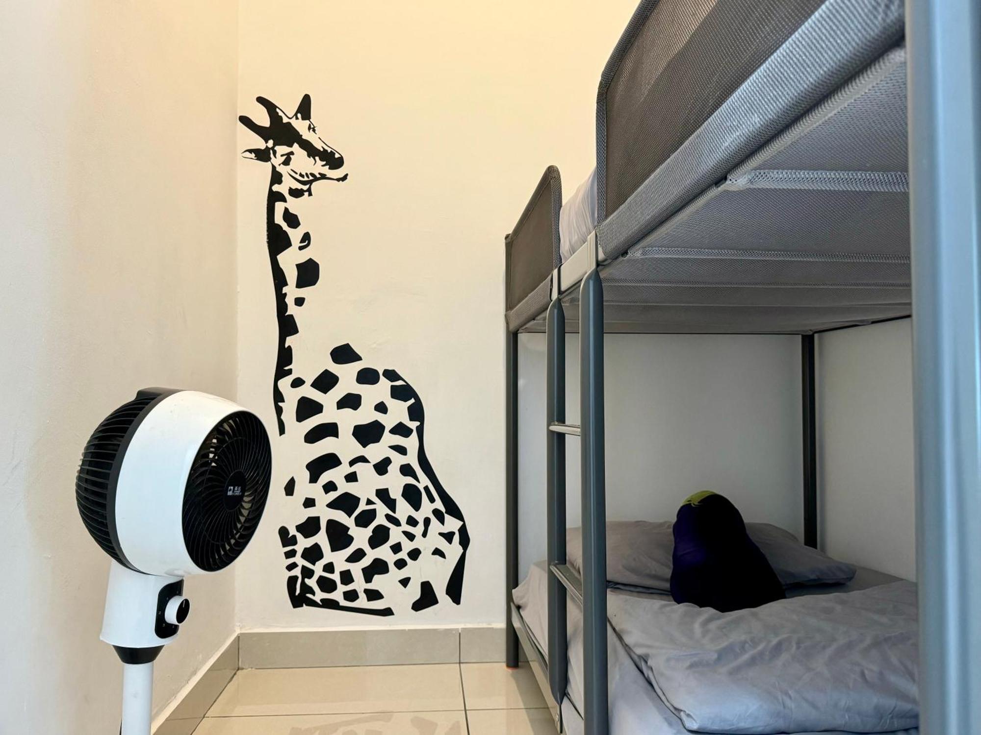 Jb Shopping Mall Apartment