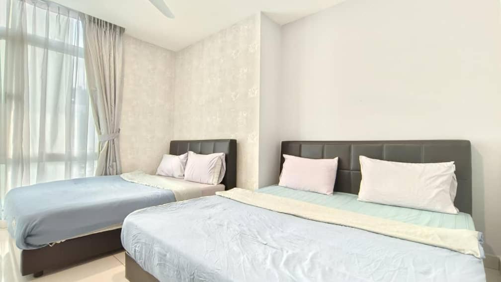 Jb Shopping Mall Apartemen