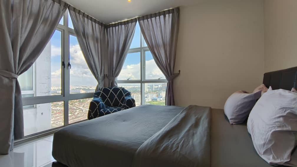 Jb Shopping Mall Apartment *