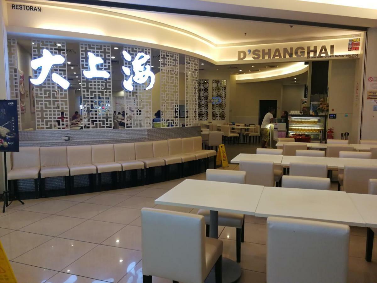 Jb Shopping Mall Apartemen